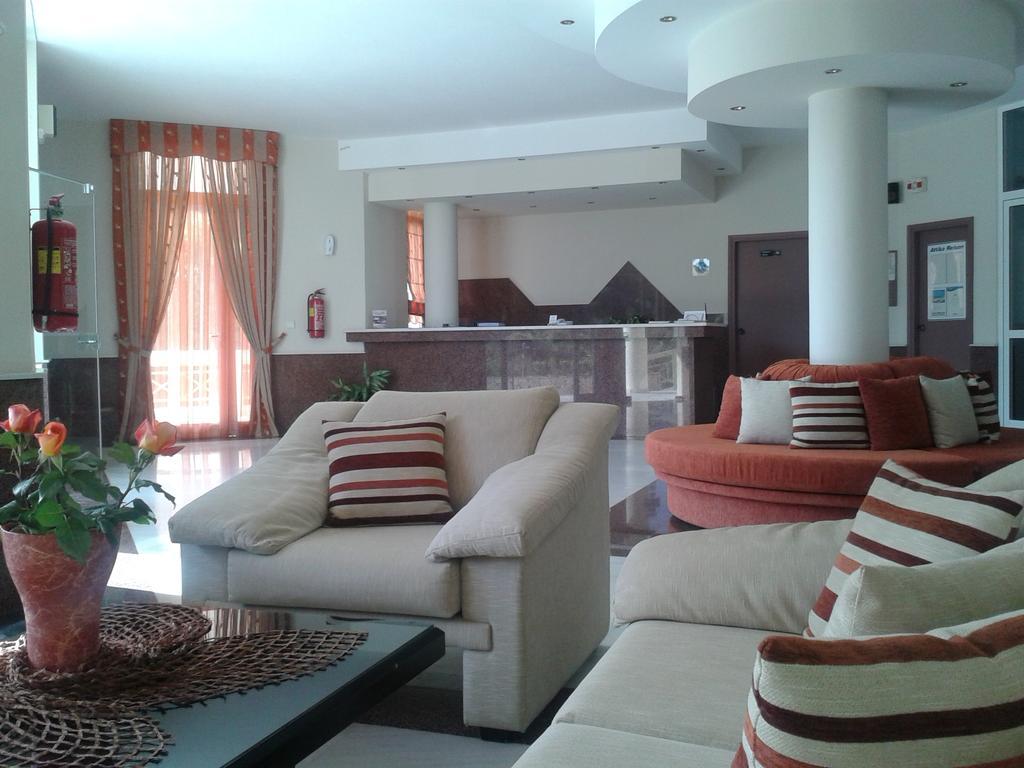 Polyrizos Hotel Родакинон Екстериор снимка